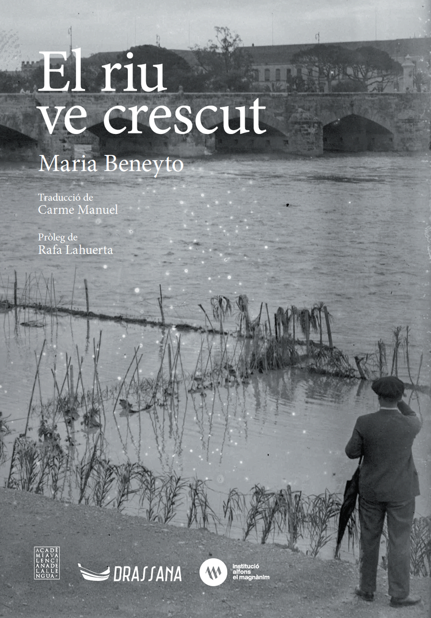 El riu ve crescut