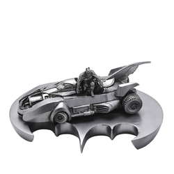 Figura Batmovil Batman 21Cm
