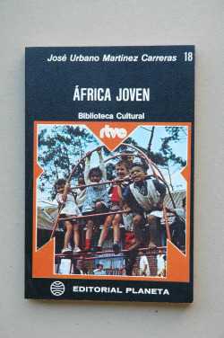 AFRICA JOVEN